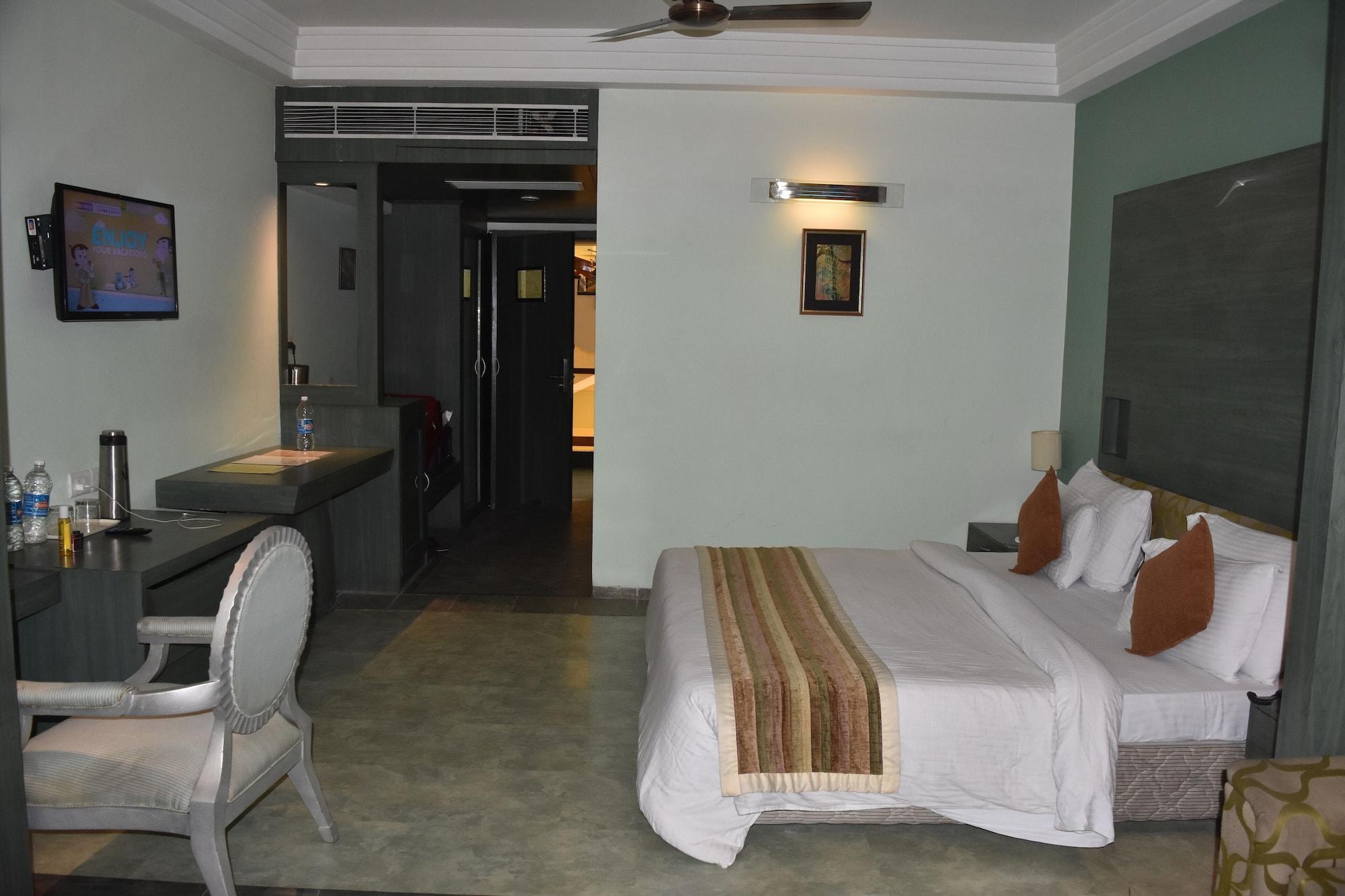 K C Residency Vaishnodevi Hotel Katra  Ngoại thất bức ảnh