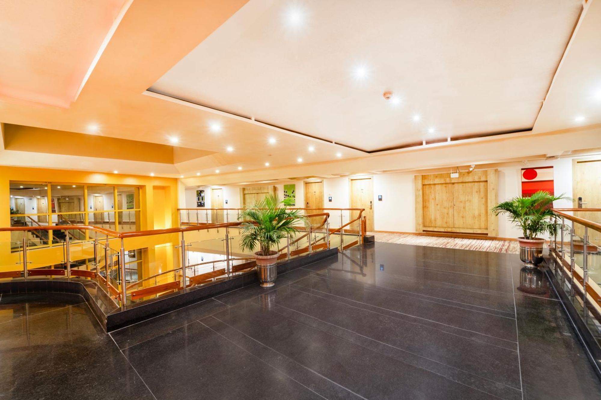 K C Residency Vaishnodevi Hotel Katra  Ngoại thất bức ảnh