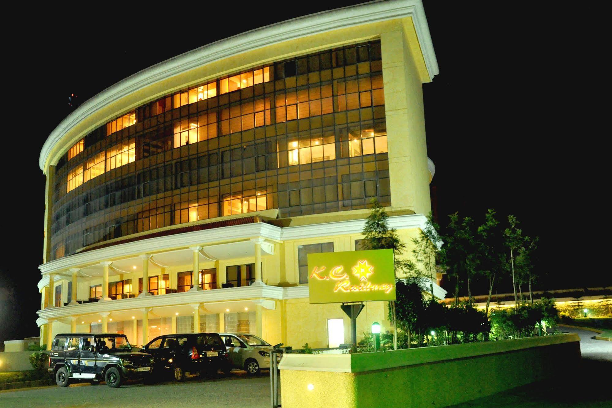 K C Residency Vaishnodevi Hotel Katra  Ngoại thất bức ảnh